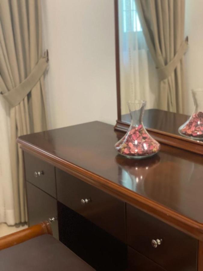 Villa Crystals Malabe Экстерьер фото