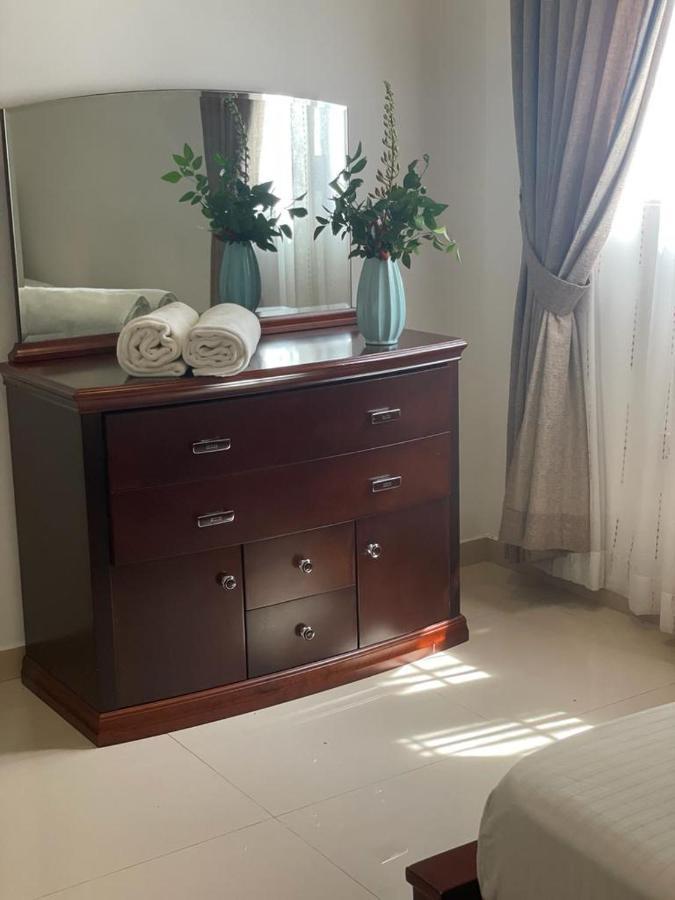 Villa Crystals Malabe Экстерьер фото